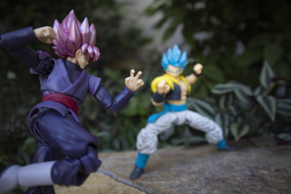 Torocollect's tweet photo. Tretaaaaa

#イラスト #ドラゴンボール #イラスト #ドラゴン
#dragonballustration #dragonball
#goku #gokugod 
#blackgoku #gokugod #god 
#blackgokurose #zamasu #dbs #green 
#dlbzfans #dragonball #shfiguarts #shfiguartsdragonballz #shfiguartsdragonballsuper #gogeta #gogetablue https://t.co/AGh80I5KY6