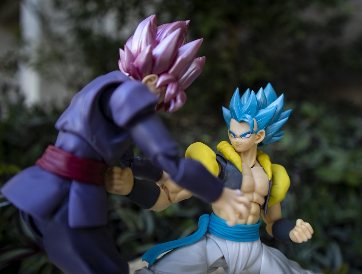 Torocollect's tweet photo. Treta part 2 

#イラスト #ドラゴンボール #イラスト #ドラゴン
#dragonballustration #dragonball
#goku #gokugod 
#blackgoku #gokugod #god 
#blackgokurose #zamasu #dbs #green 
#dlbzfans #dragonball #shfiguarts #shfiguartsdragonballz #shfiguartsdragonballsuper #gogeta #gogetablue https://t.co/aZ2TyglEOL