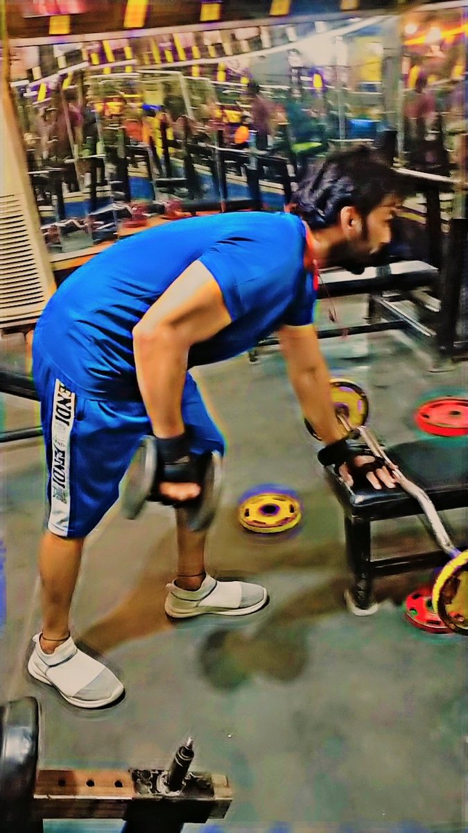 M4nuS0ft's tweet photo. Kick back pose 💪🏋️ 
#gymmotivation 
#gymlife 
#gymbody
#diabetes 
#type1 
#patients https://t.co/et9eYQWaAZ