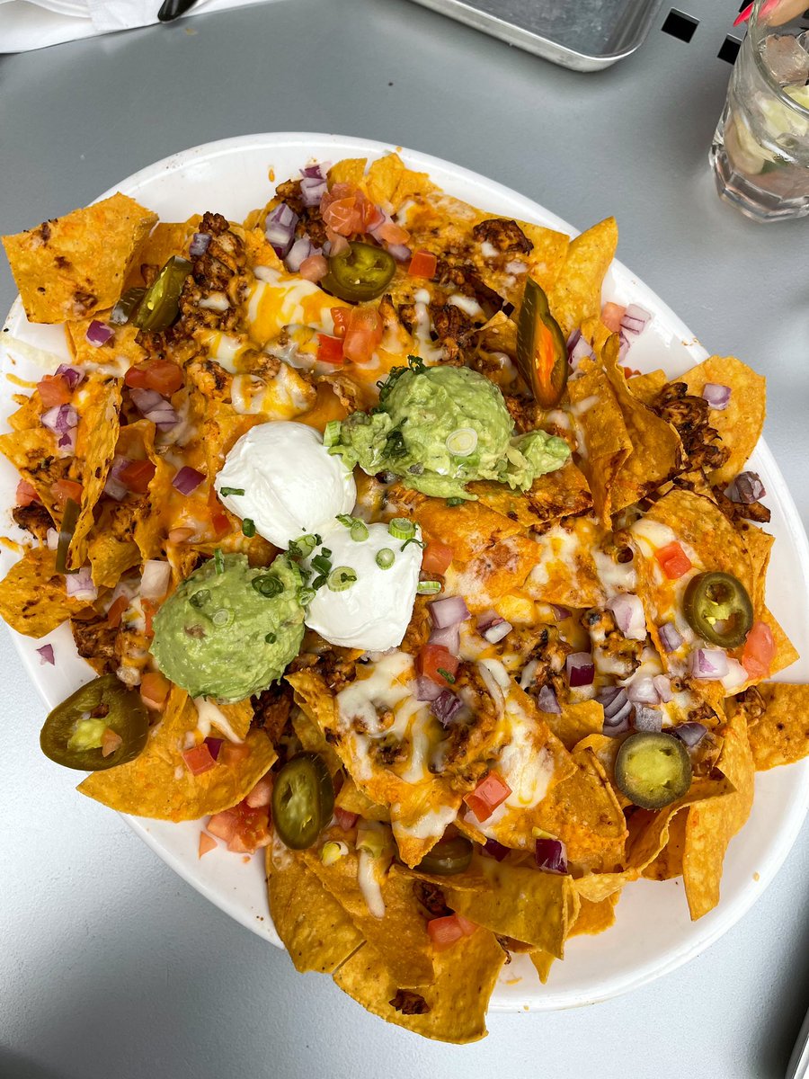 Nikki Wolfe tweet media