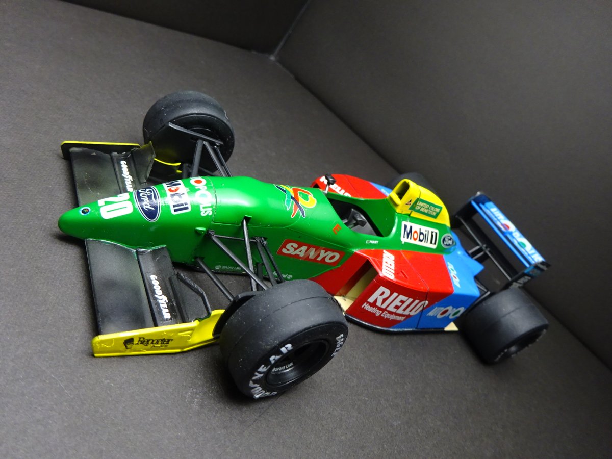 9fUM8tZL9WczczB's tweet photo. #plasticmodel #scalemodel #プラモデル #プラモ #カーモデル #ハセガワ #Hasegawa #124scale #FORD #フォード #B190 #BENETTON #ベネトン https://t.co/9aBiST3rks