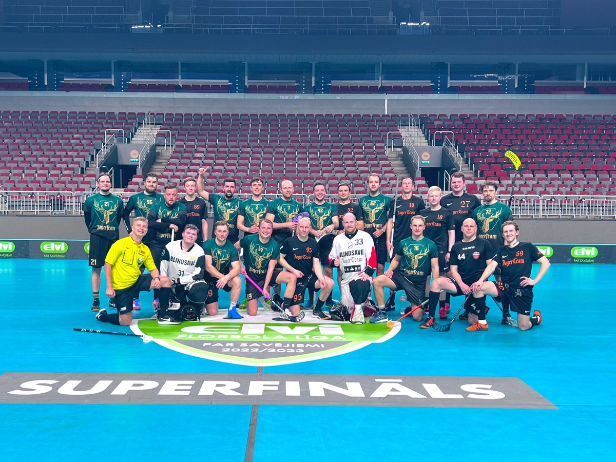 EdgarsTurlajs's tweet image. Trīspadmitajā @JagerTeam gadā gribētos uzskatit, ka esam radījuši lielisku komūnu, kuru veido gan bijušie, gan esošie spēlētāji. Paldies visiem džekiem, kuri ir piekrituši šai avantūrai!