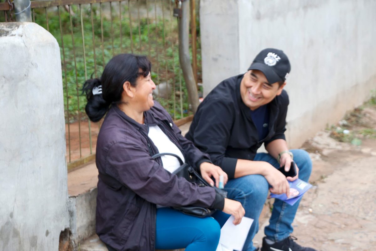 edu_nakayama's tweet photo. Semana movida que iniciamos por Itapúa, luego Alto Paraná, Capital y hoy Central (Capiatá e Itauguá); seguimos esta noche por Cordillera, mañana Caaguazú, Villarrica y el domingo Yaguarón. Nos vemos ! 🇵🇾 https://t.co/2291x7Q6wv