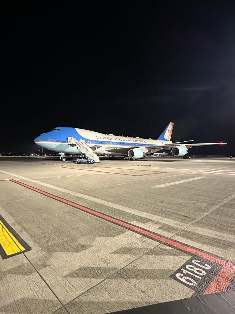 Dublin Airport tweet media