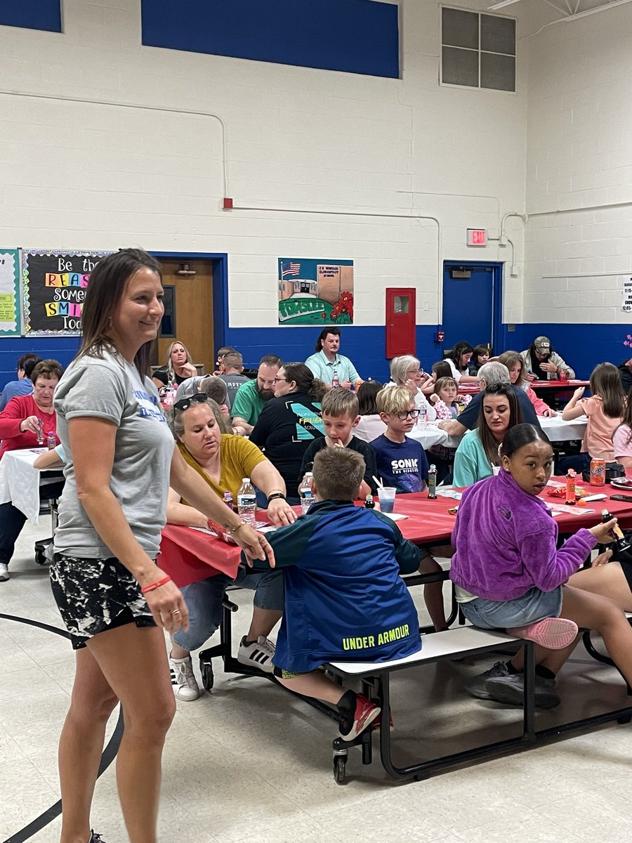 Towslee Elementary tweet media