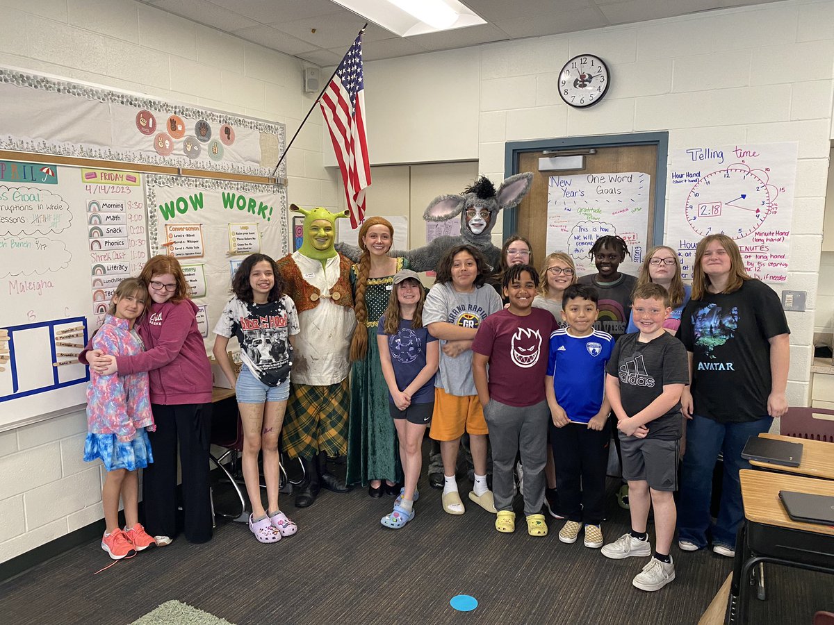 TheatreGHS's tweet photo. Today Shrek, Donkey, and Princess Fiona got to meet some of their biggest fans! A big thanks to the staff and students at Century Park, South, East, Grand View, and Cummings Elementary schools for being such great hosts. Central and West, we’ll see you Monday! https://t.co/9bp52Q2Gry