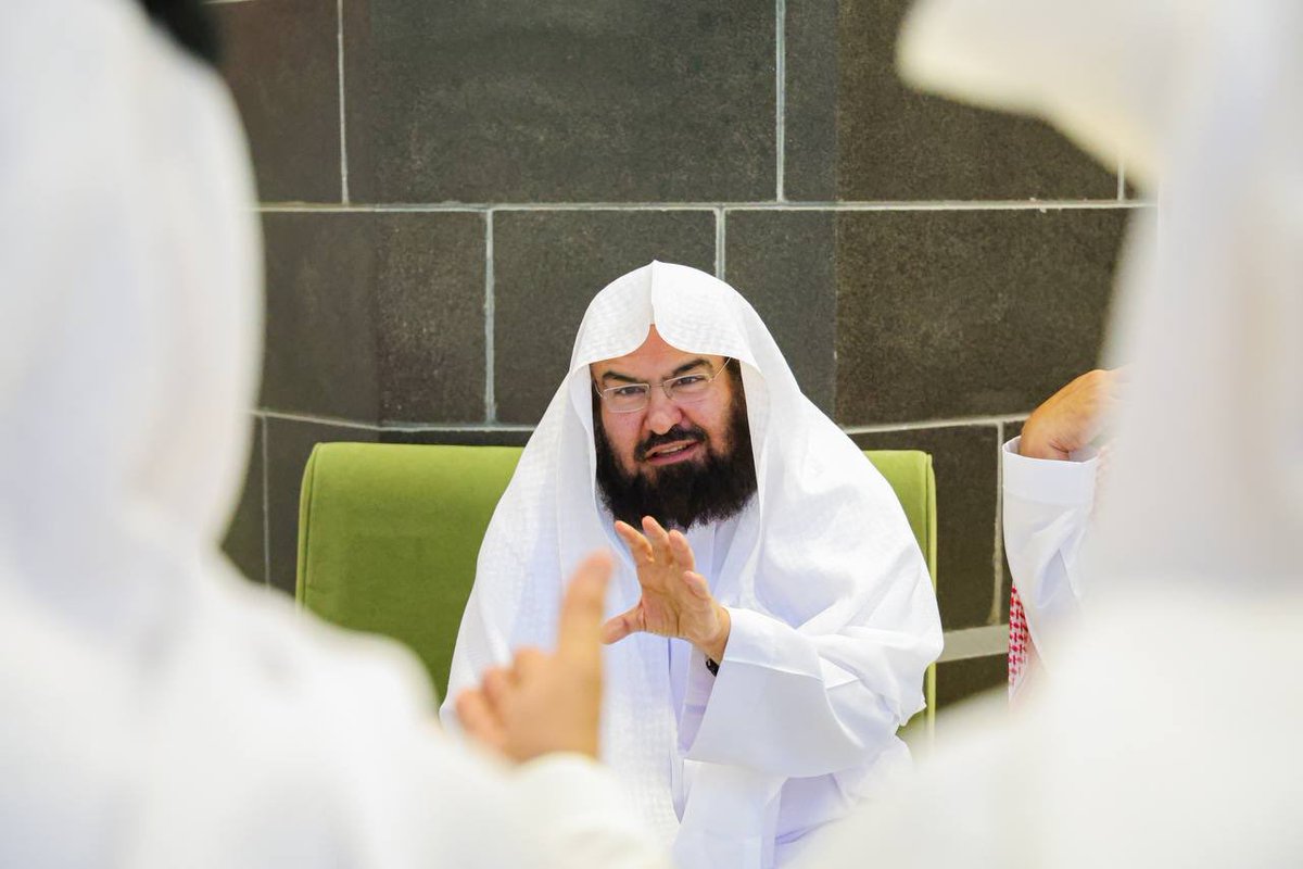 HaramainInfo's tweet photo. The Inauguration of the Mobile Charging Station at Masjid Al Haram https://t.co/kg4GF5HnsL