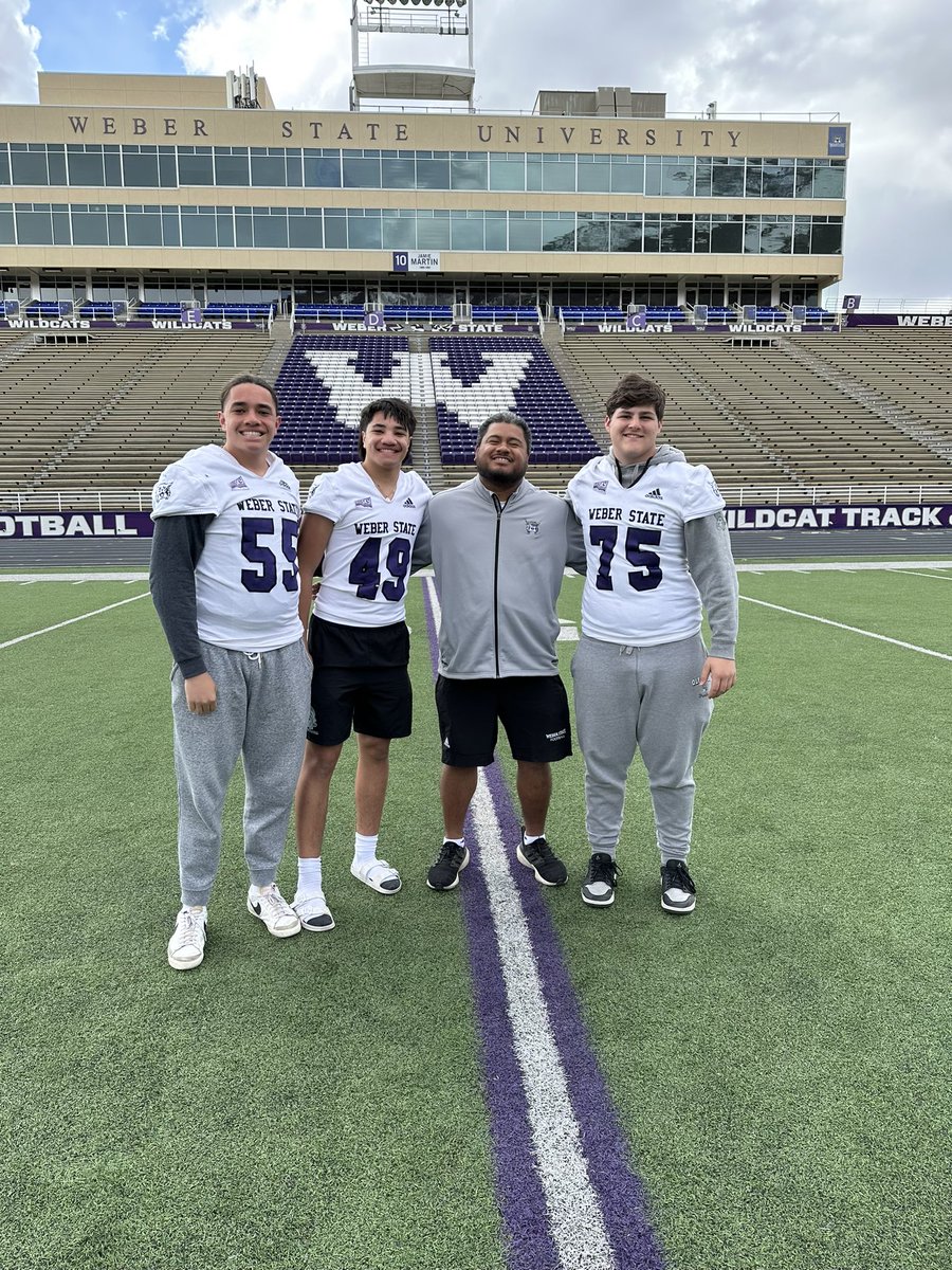 CollenMaugaFB's tweet photo. Great unofficial visit to @weberstatefb with @kanuch78! Great to tour the facilities and hear from coach @Tana_Vea and @CoachBrentMyers. @Tmaugs @MaxHarmer75 @skyler_ridley https://t.co/JmLbJqTr9Z
