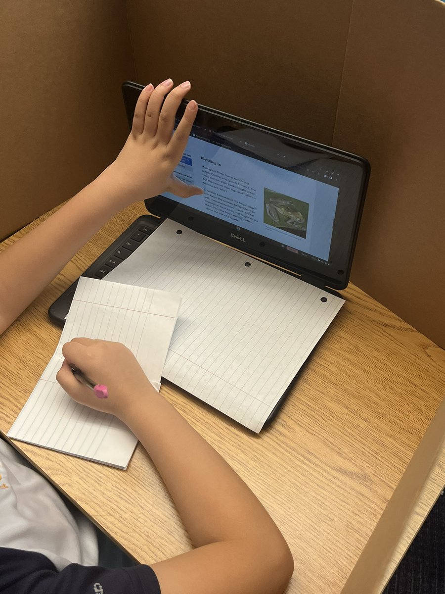 Strong readers make strong writers! 📖📝#BeaBOBCAT <a href="/Keri_A_McCarty/">Keri McCarty</a>