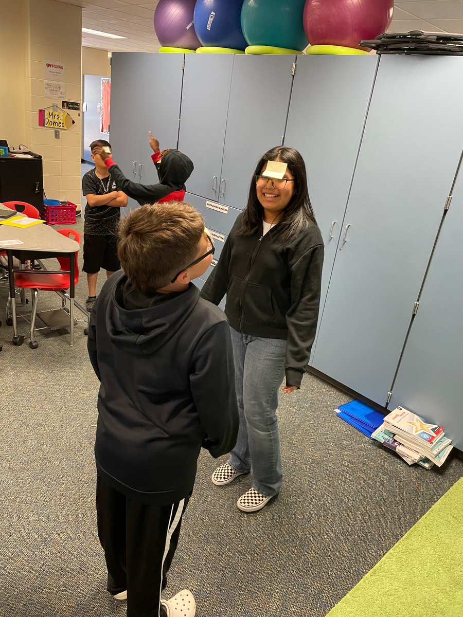 Mrs. Domec tweet media