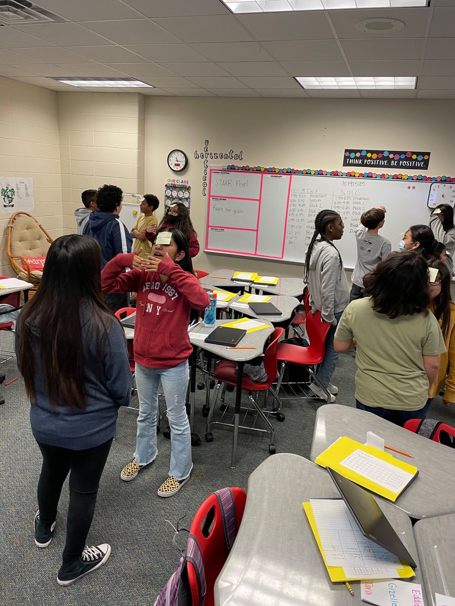 Mrs. Domec tweet media