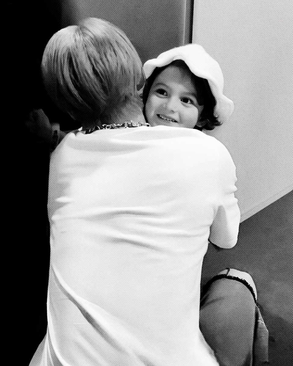 ⠀⠀⠀⠀⠀⠀
⠀⠀⠀
⠀O primeiro date // Dia do casamento
⠀Na manhã seguinte // Anos depois.
⠀⠀⠀⠀⠀⠀
⠀⠀⠀