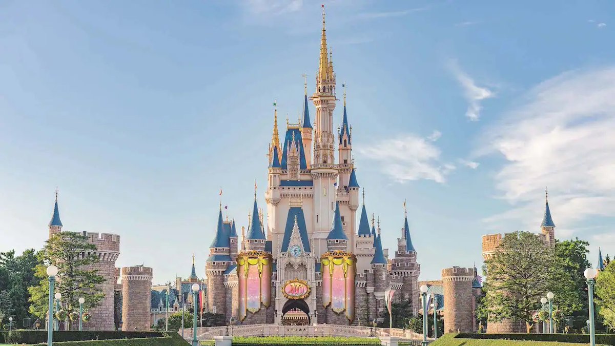 SparksIgnite88's tweet photo. "May Tokyo Disneyland be an eternal source of joy, laughter, inspiration, and imagination to the people of the world." -E. Cardon Walker
Happy 40th Anniversary to Tokyo Disneyland & the Tokyo Disney Resort! #DMStudios #TokyoDisneyland40 #東京ディズニーランド40 https://t.co/DJb0qUI9h7