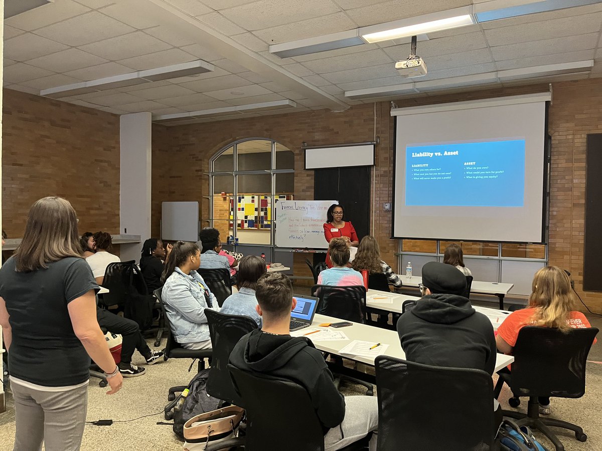 Mrs.Wais'EnglishCorner tweet media