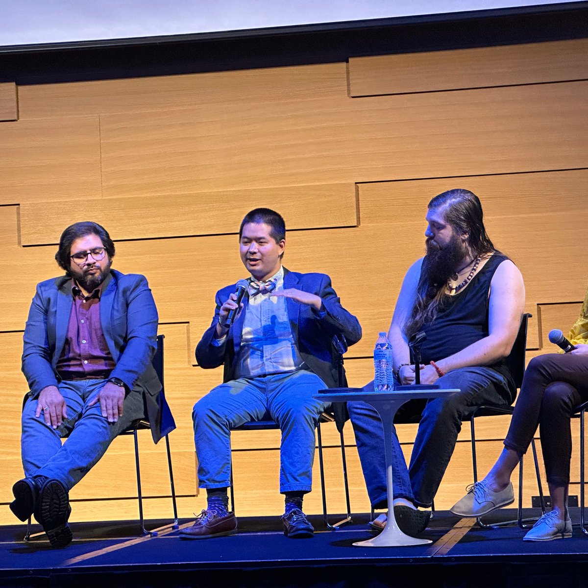 density512's tweet photo. Thank you to @AustinPublicLibrary for hosting this event!

#opera #newmusic #music #holocaustremembrance https://t.co/MXiZeY5McN