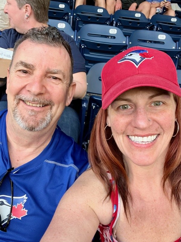 SebastienCha's tweet photo. Great day for baseball in Toronto.  Thanks @TalkBluebird ! https://t.co/YM2X2sAaMM