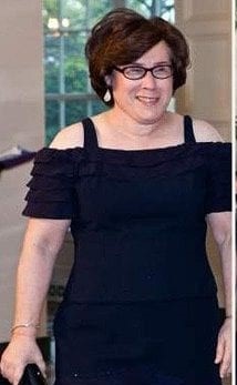 <a href="/Chicago1Ray/">@Chicago1Ray 🇺🇸</a> Not for nothin' this is the wife.😬IDK man or woman?
