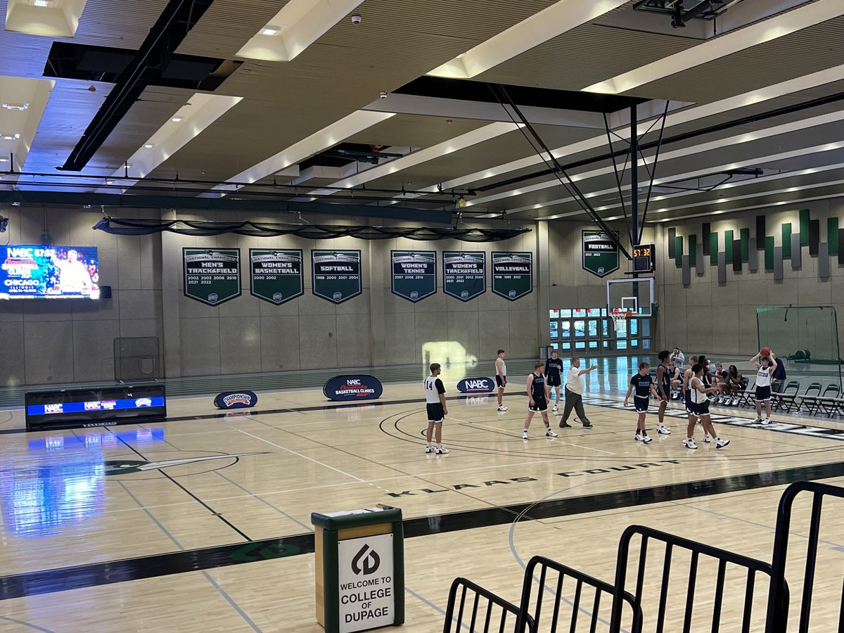KanelandBBall's tweet photo. NABC Coaching Clinic this weekend!! #weworkweekends #growthmindset https://t.co/hSqIu2UHN4