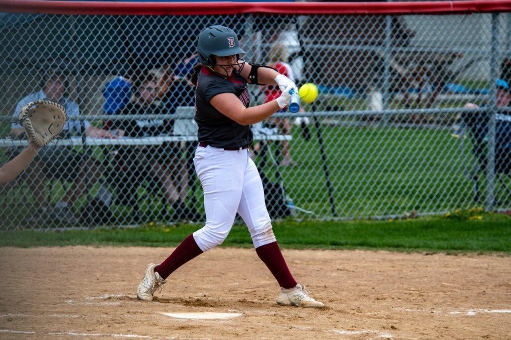 hudson_sports17's tweet photo. @averycontini15 showing off the high pitch technique! She text this to me and told me she just missed flush contact! Love when they can tell me what needs fixed or what could have been better! Such a great mind for the game. https://t.co/z3YQOrQzla