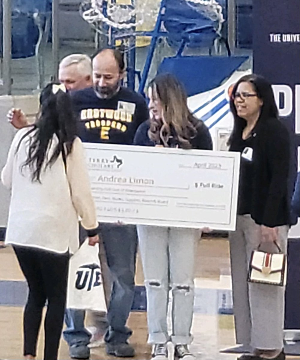 Bonita Torres tweet media