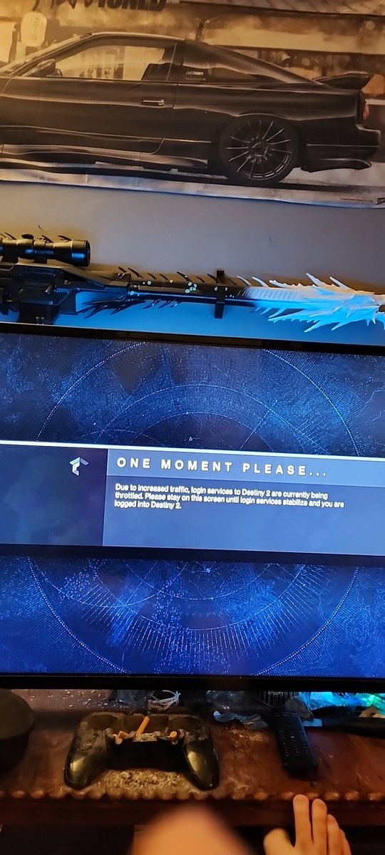 projectracecar's tweet photo. @BungieHelp having issues with getting kicked and login being throttled https://t.co/R9eWzCqNrM