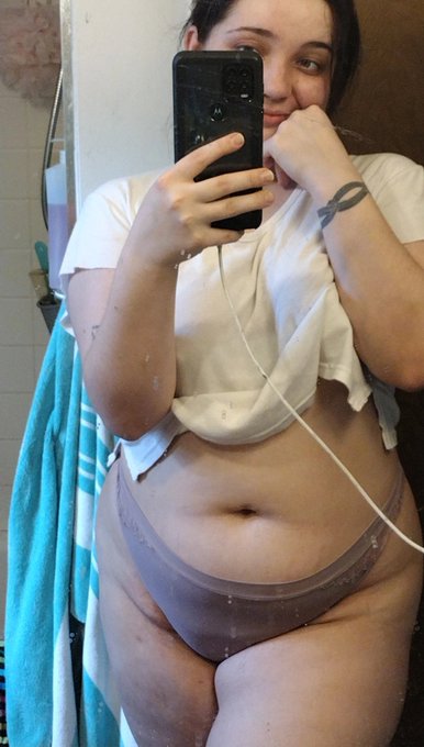 World of Warcraft or me? 🤔 https://t.co/WF3qL1sK3E https://t.co/ts1t6SGk8C