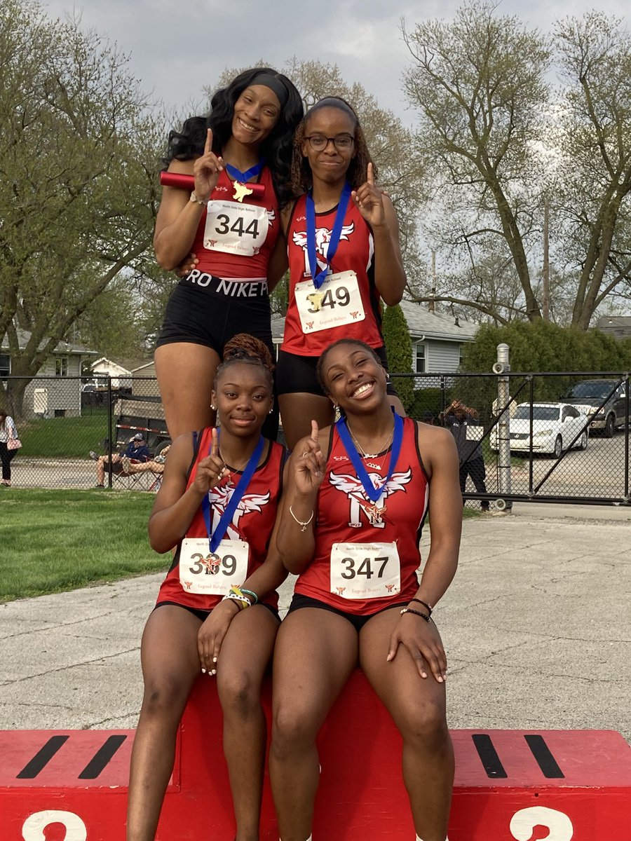 FWNorthSideTF's tweet photo. 4 x 100 sets a New Meet Record with a time of 49.87 at #2023LegendsRelays https://t.co/ucMHnmXmrk