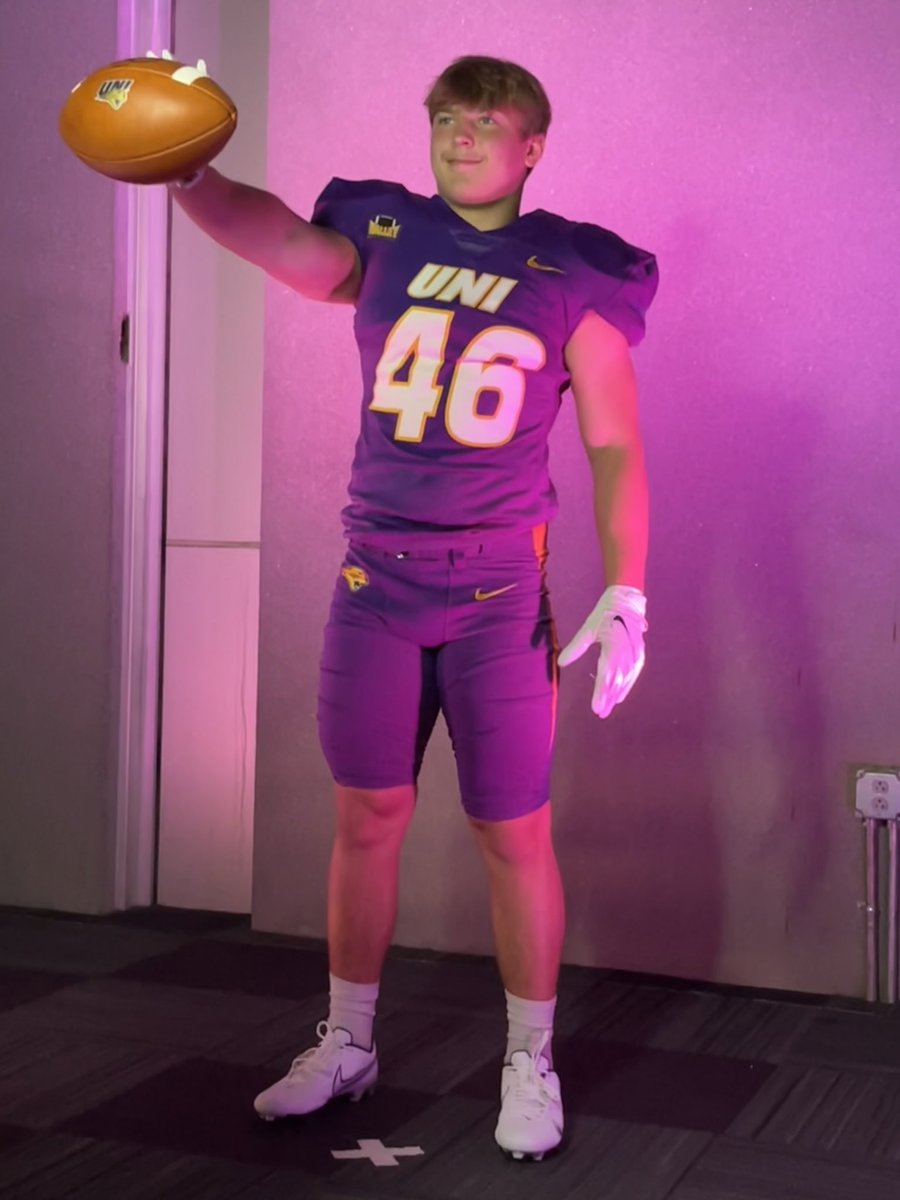 Had a great time <a href="/UNIFootball/">UNI Football</a> today!@BrycePaup <a href="/coachricknelson/">Rick Nelson</a> <a href="/CoachRVW/">Riley Van Wyhe</a> <a href="/CoachMarkFarley/">Mark Farley</a>