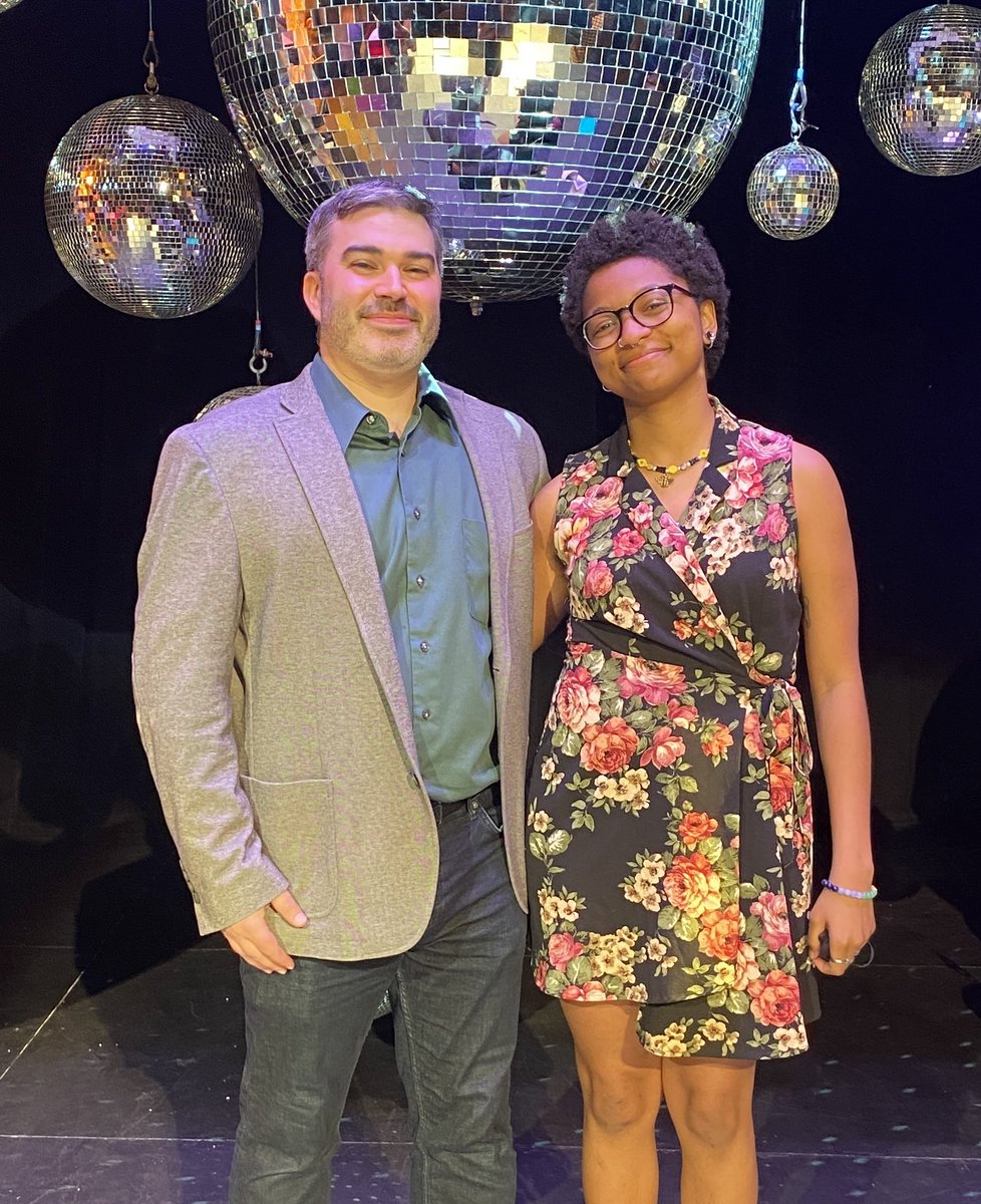 itbeevonne's tweet photo. Honored to be Emerson’s 2023 Emersonian of the Year recipient!Thank you @EmersonCollege and everyone who continues to support me! :) <3 https://t.co/Wa4F8wnZ1K