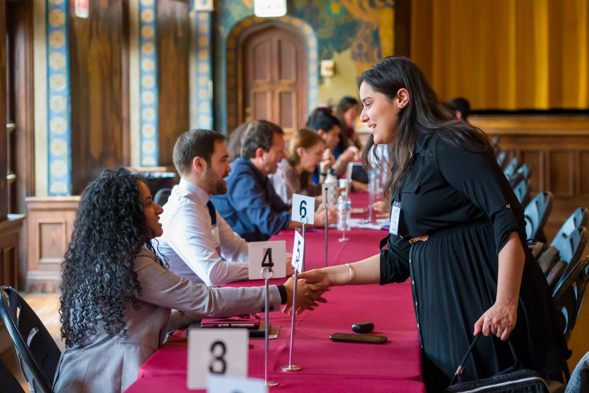 Was GRADUCon really only two weeks ago? We are still enjoying the afterglow of so many insightful, inspiring conversations among graduate students, postdocs, and alumni panelists.