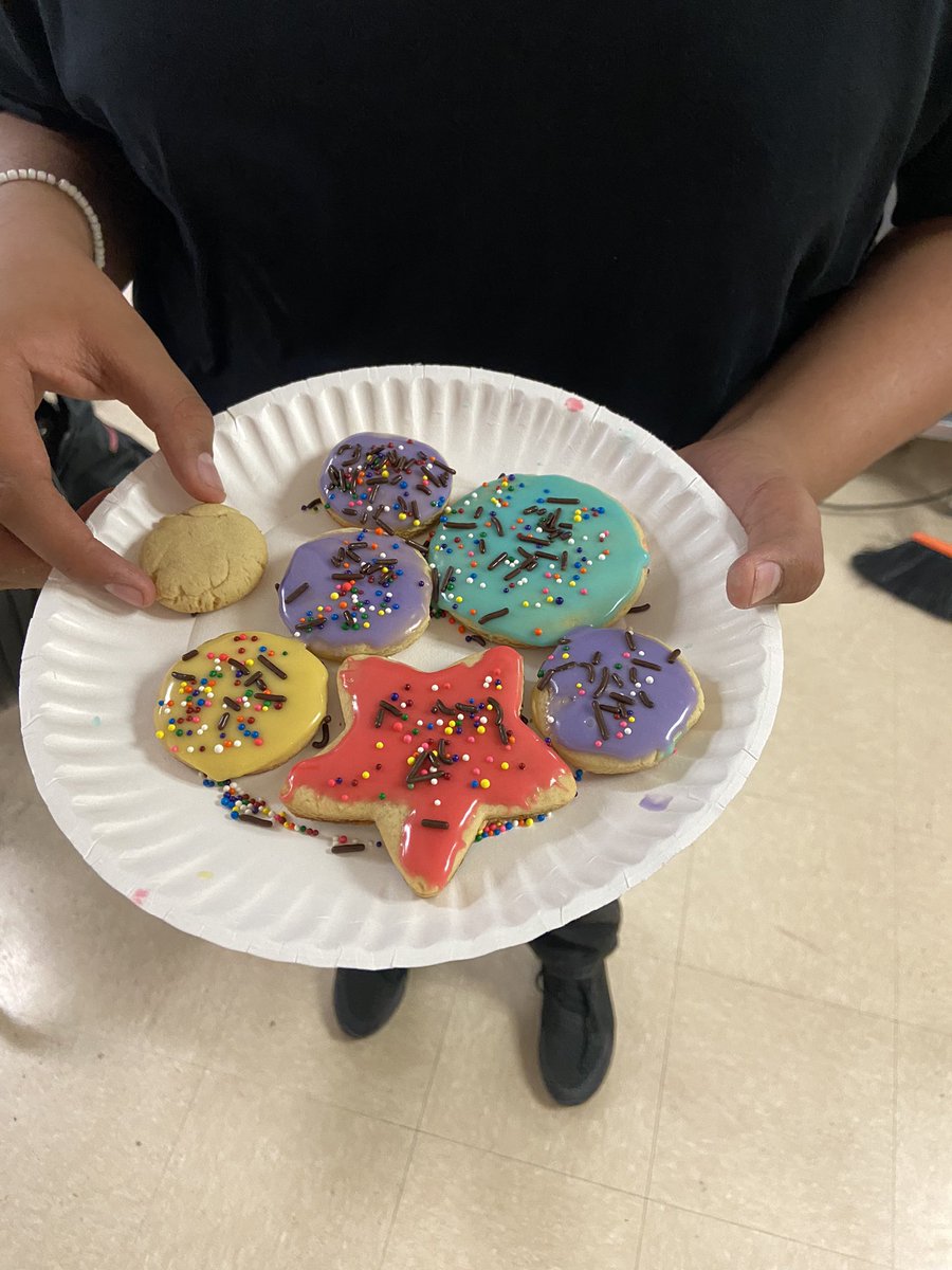 MsPustejovsky's tweet photo. And that’s it for sugar cookies! 8th graders not only got to eat a sweet treat but practiced fractions and kitchen conversions as well as recipe annotations! https://t.co/TOpLPsuL2V