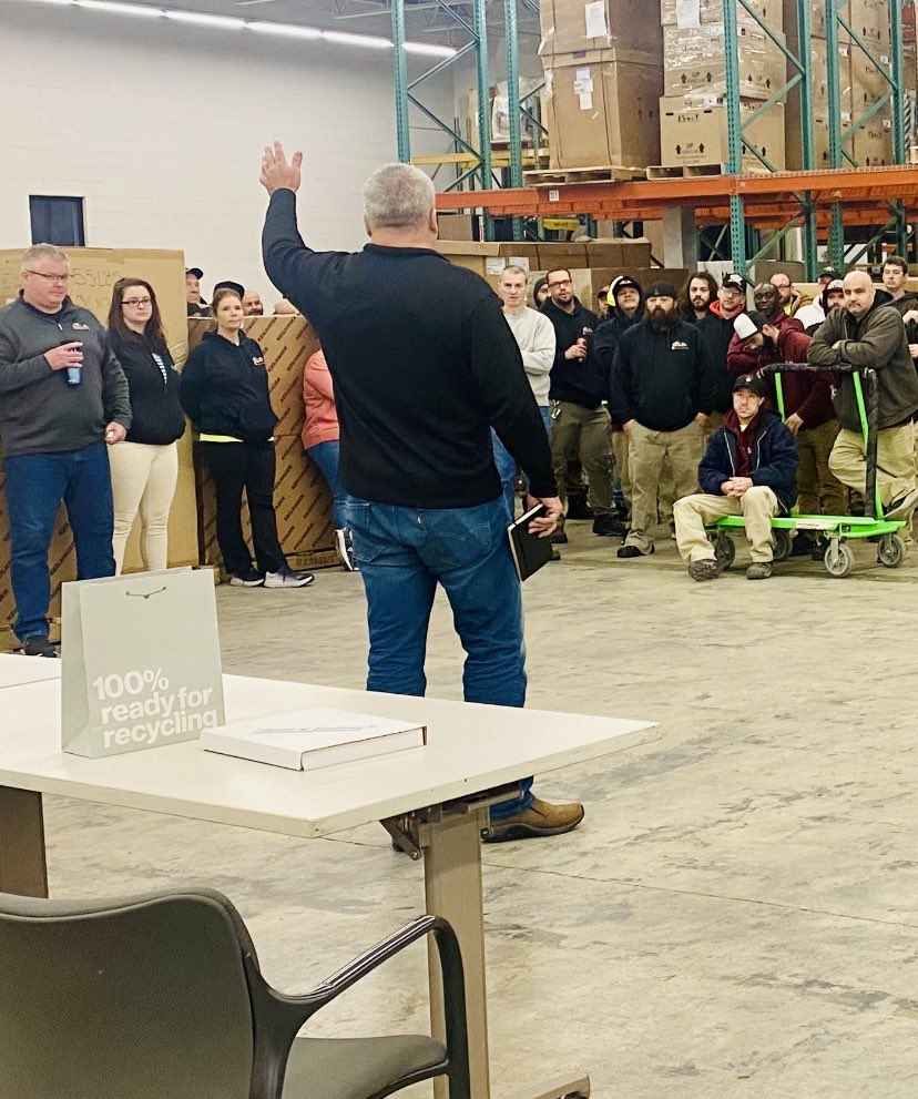CsiCubicle's tweet photo. Friday night wrap up to a great week:
Some highlights from our staff meeting.  It’s the people who are the lifeblood and it shows!  #bestcrew #csi https://t.co/uMymeeUiMc