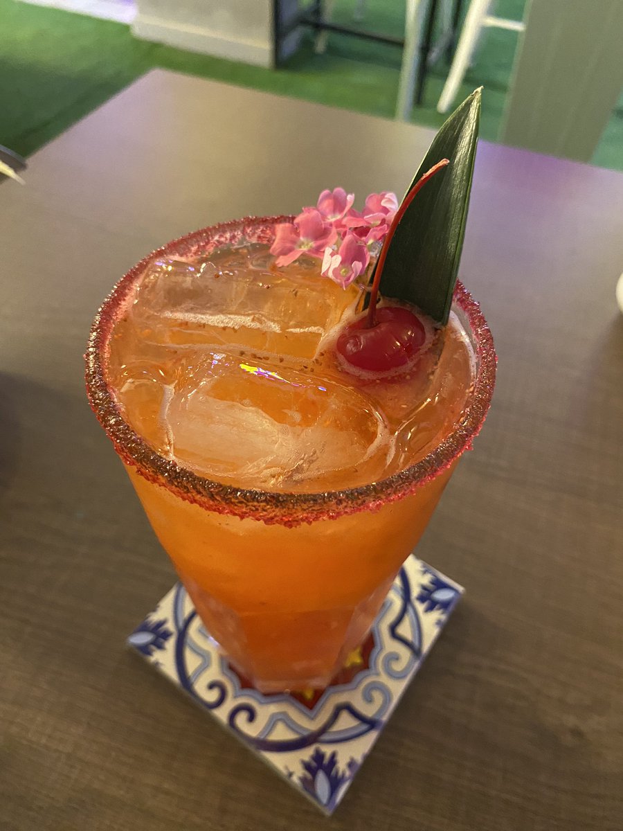 AngieSolisC29's tweet photo. Aún me cuesta acostumbrarme a las bebidas sin alcohol :v https://t.co/wE3ISVtzGQ