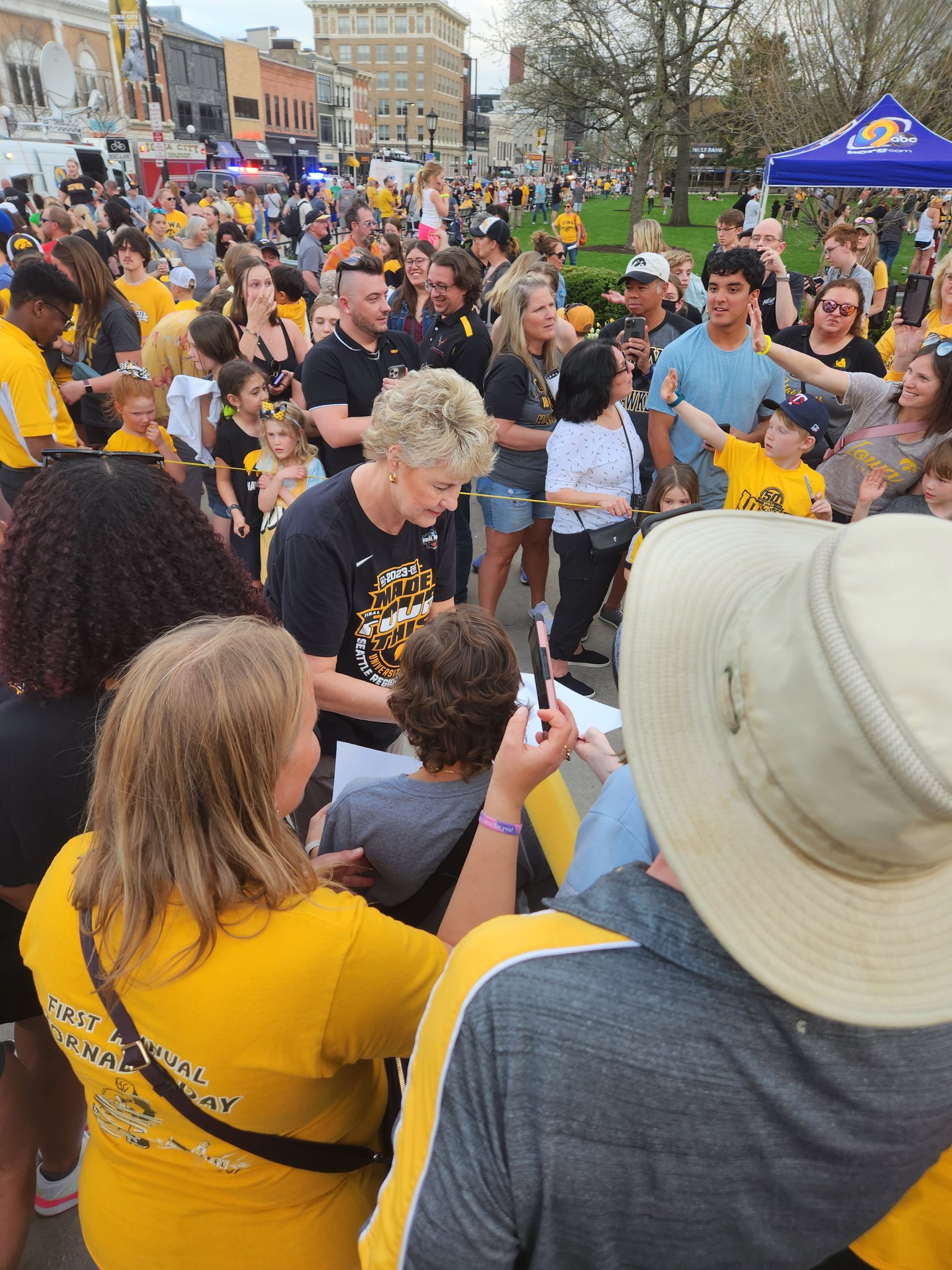 Hawkeye Basketball Forum - hulpzej
