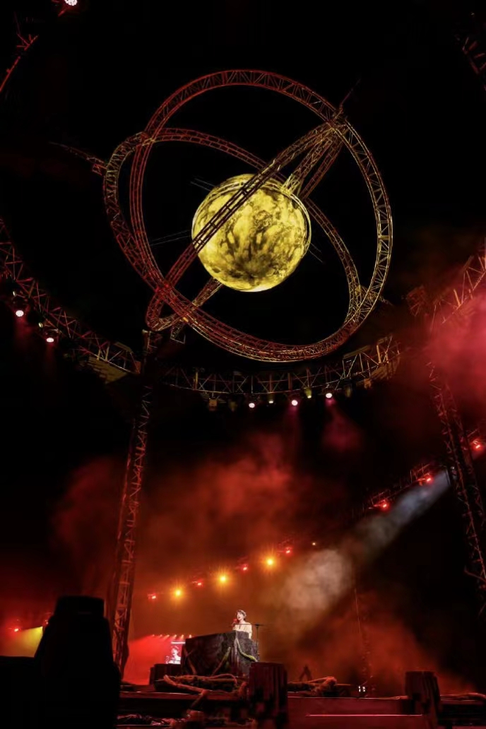 acme_lighting's tweet photo. Enjoy debut show of 98 #neozone at Hua Chenyu "Mars Concert" with 94 #aeco20, 472 #LEO, 148 #cetus, 292 #gemini, 164 #typhoon, 296 #pixellineip, 60 #storm, giving you big summertime blowout.
Credits: Ju Professional Performance Engineering
LD: Wu Xianglin, Sun jianfeng
#livegig https://t.co/CmqstUcDPb