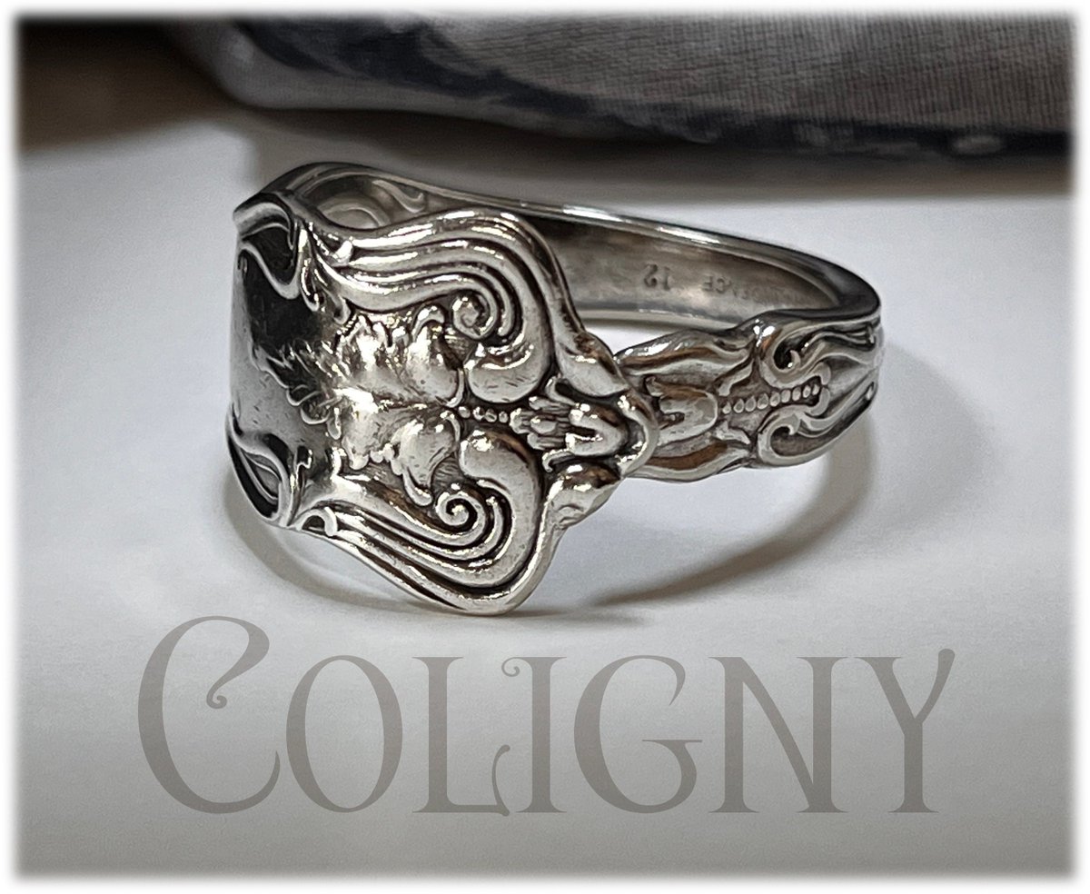 jradca's tweet photo. This design! Antique 1913 Coligny Scarf Ring, Upcycled Silverplate, Acanthus Leaves, Art Nouveau, Baroque https://t.co/oILzZwyVYt #silver #yes #women #artnouveau #silverplateflatware #upcycledflatware #flatwarejewelry #silverplatering #scarfring #coligny https://t.co/m09Ap9dKg6