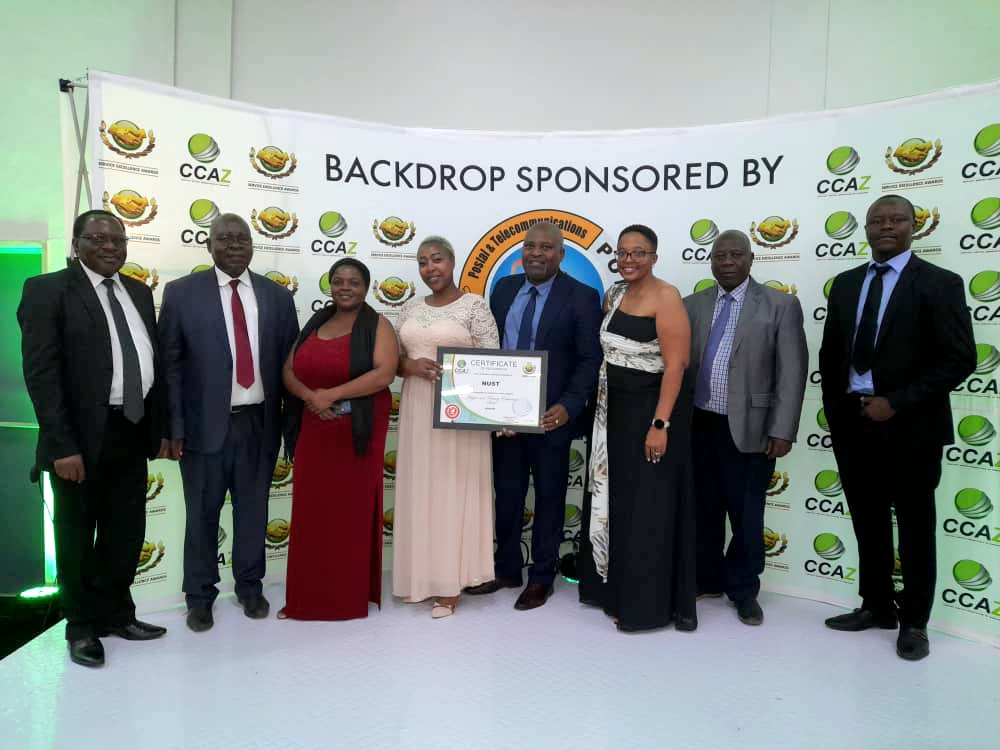 NUST has been recognised as the best higher and tertiary institution in the Southern Region Service Excellence Awards.

Congratulations, Amhlophe, Makorokoto 🎉🎊👏!!!

#OurClientsComeFirst
#choosenust