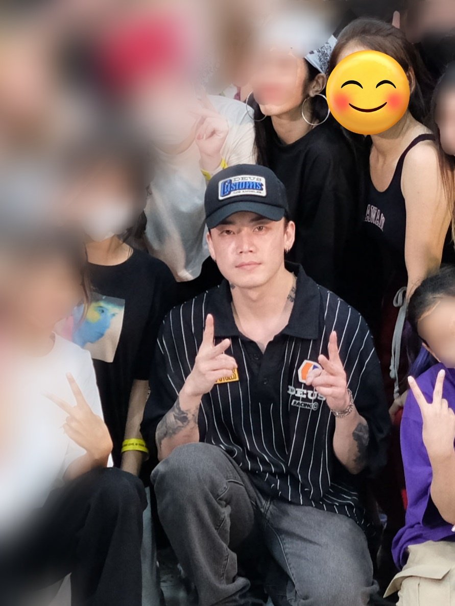 เอามาทุกอย่างยกเว้นการ์ดอูแทนิม ตั้งใจว่าจะหยิบมาด้วยก็ลืม 😭
HBD นะคะ อูรีบูลีดเดอร์ พรใดไม่เท่าขอให้เราได้เจอกันอีกนะคะ รักษาร่างกายกาย อย่าเจ็บอย่าป่วย อย่าหักโหมมาก รักนะคะ ❤
#HappyWootaeDayinTH 
#엠비셔스 #우태 #우태데이 #우부우생일
#HAPPY_WOOTAE_DAY #Mbitiousmaninth