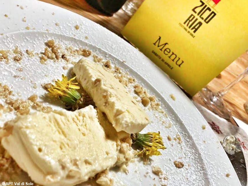 TurismoItaliaNw's tweet photo. TRENTINO | Tarassaco, toccasana per pelle e anima: lo Zicoria FestiVal di Sole aiuta a scoprirne le virtù segrete, dal 21 al 25 aprile e dal 28 aprile al 1° maggio
Leggi la notizia https://t.co/PR8XhQyg9C
#valdirabbi #trentino #valdisole #turismo #tarassaco @AptValdiSole https://t.co/mvsEKKgEAI
