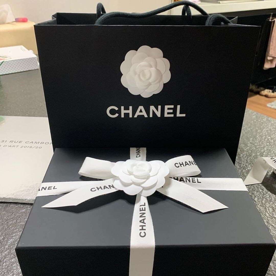 Annluis36's tweet photo. Give this gift to my friend, I hope she will like it.#bagetsdaks https://t.co/xU6gaarbjI