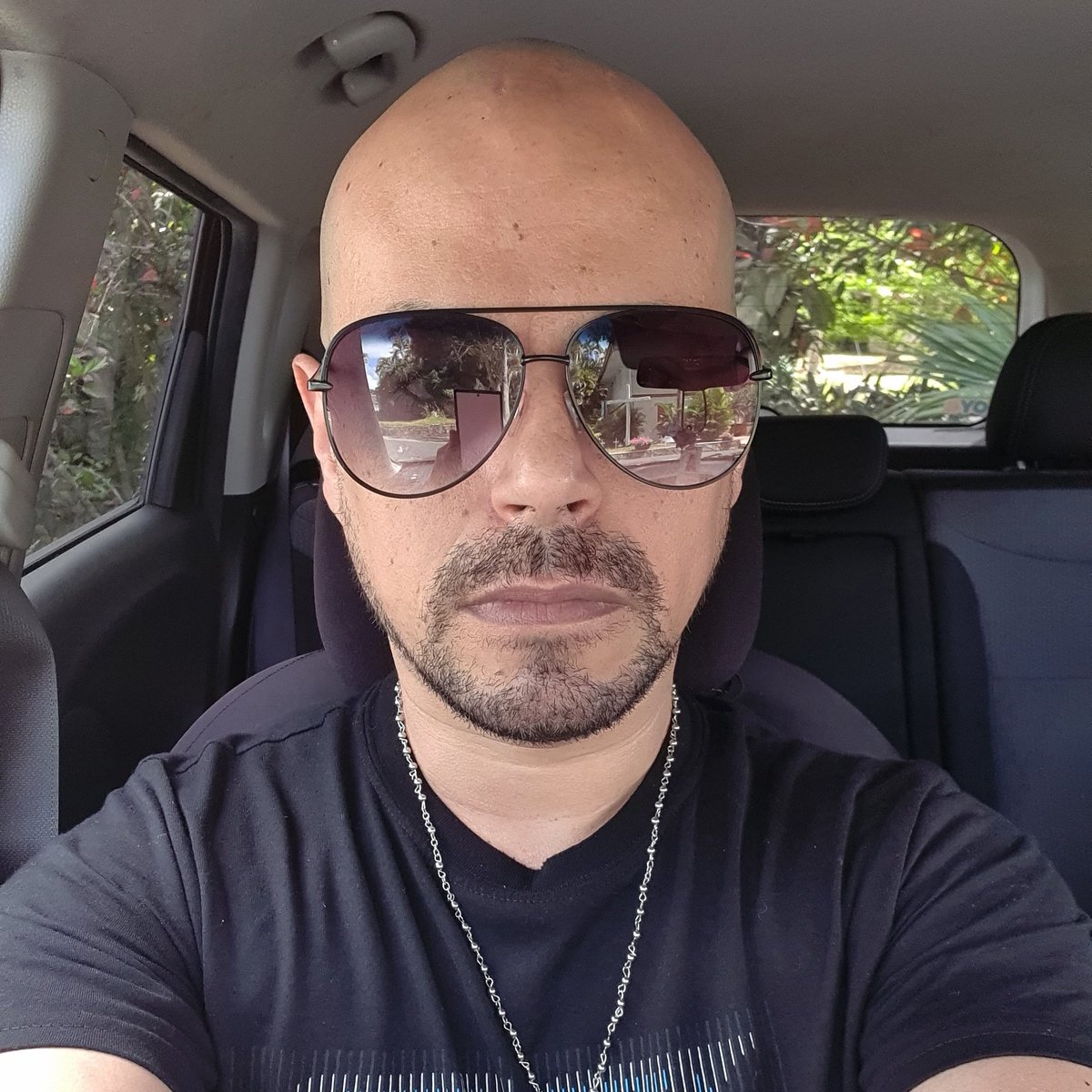 javiernegronpr's tweet photo. #NuevaFotoDePerfil https://t.co/UhNOnKwk2M