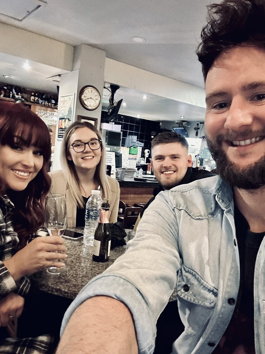 rossballinger's tweet photo. FriYAY fèéls… 🙌🏻
#digbethdiningclub #merryhill #waterfront https://t.co/wRe42RXykm