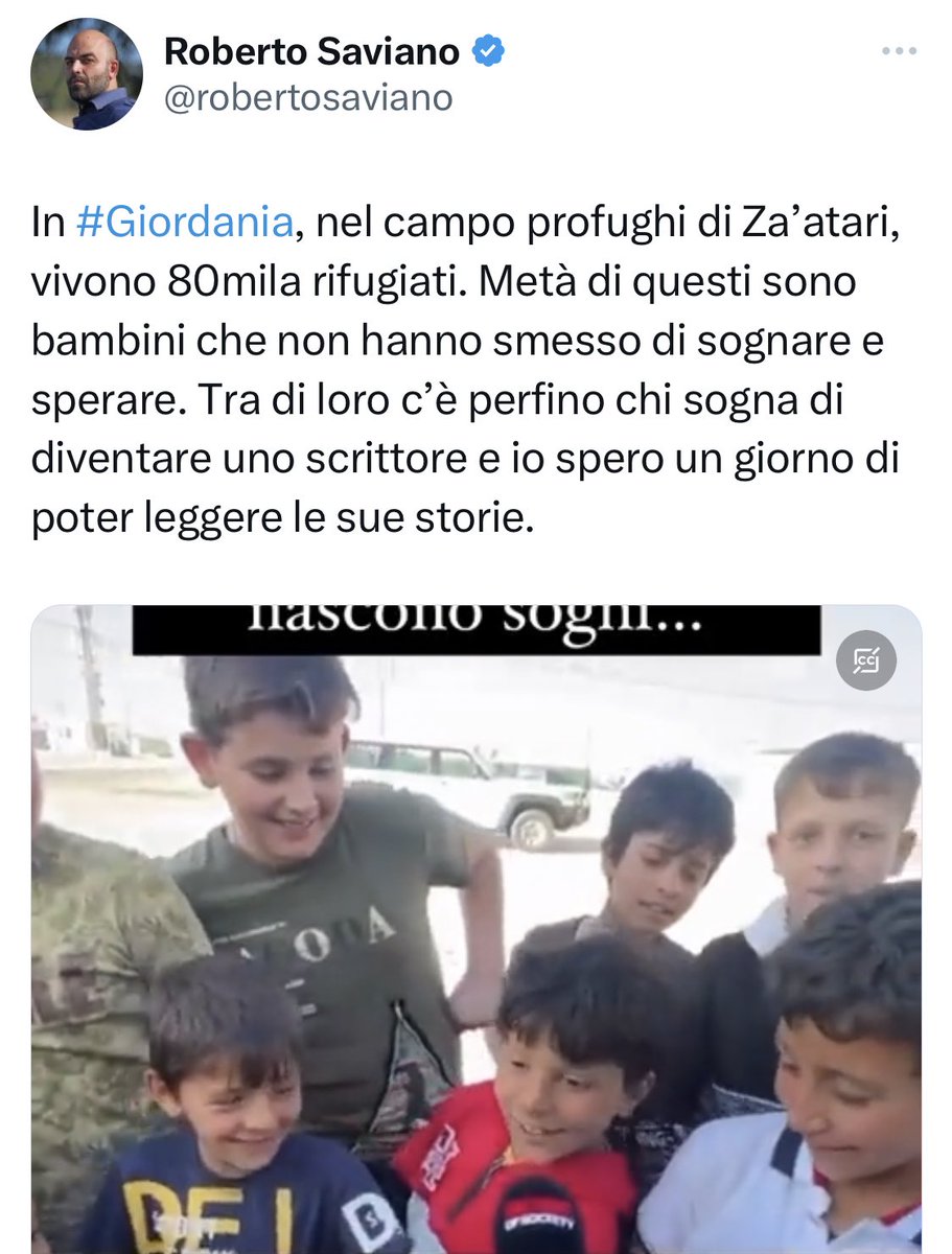 rubio_chef's tweet photo. Non te fai mai schifo @robertosaviano? “Spero un giorno di poter leggere le sue storie” ahaah usare sti bambini per sembrare più umano quando lo sanno pure i sassi che lo fai per nutrire il tuo ego ti qualifica. Che poi sono gli amici tuoi🇮🇱🇺🇸🇪🇺 che gli hanno tolto tutto #shabbat https://t.co/aF8SaTeohy