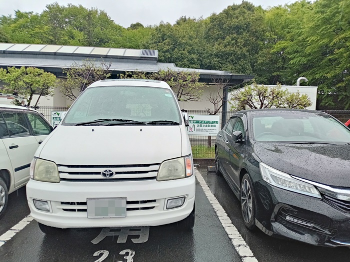 sorag_ty's tweet photo. タウンエースノアで行く友部ＳＡ（上り線側）。
一般道からでも利用できるようになっているので、ドライブを兼ねて行ってみました。

＃タウンエースノア　＃友部サービスエリア　＃スターバックス　＃フードコート https://t.co/mnzCicQu9y