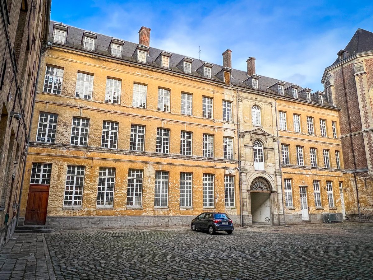 L' <a href="/Agglo_Cambrai/">Agglo de Cambrai</a> a lancé un Appel à Manifestation d'Intérêt (A.M.I*) pour pour la réhabilitation-réaffectation du Collège des Jésuites à #Cambrai

Infos : cutt.ly/h7ZmLRR

Les candidats intéressés devront adresser une lettre d’intérêt avant le 07/06/23, 17 heures