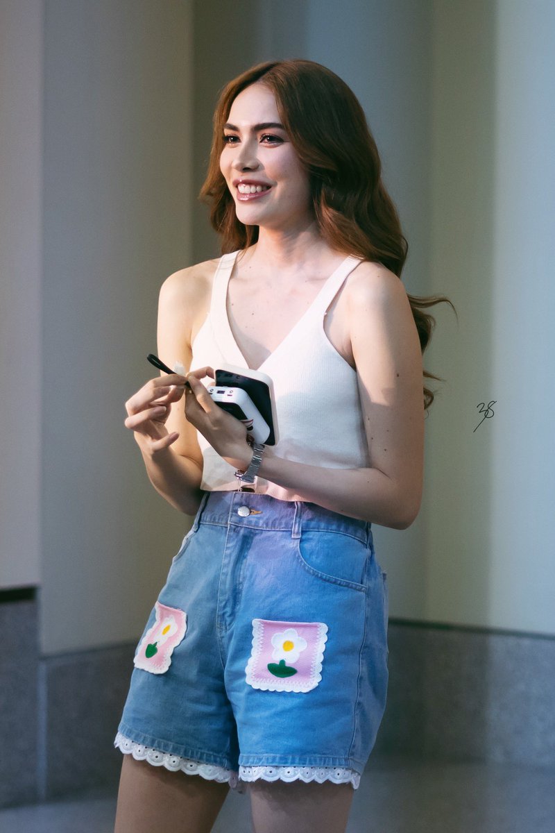 everythngwbcl_a's tweet photo. ยิ้มของเธอเป็นเหตุที่ทำให้ใจสั่น 💙

 #ENGLOT_LannaCostumeMGT2023

#ชาล็อตออสติน #CharlotteAustin 
@itscharlotty https://t.co/JImsryuH6B