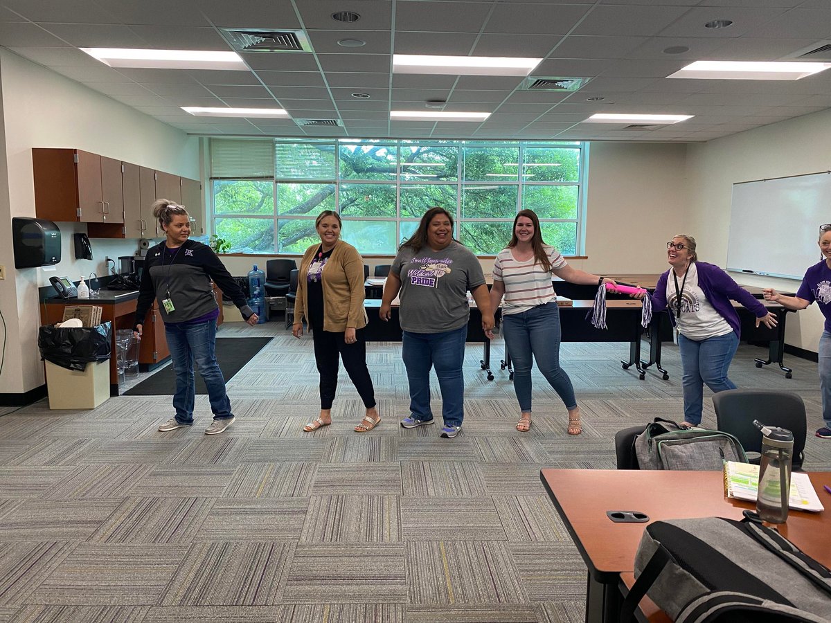 Elgin ISD Leadership & Professional Development tweet media