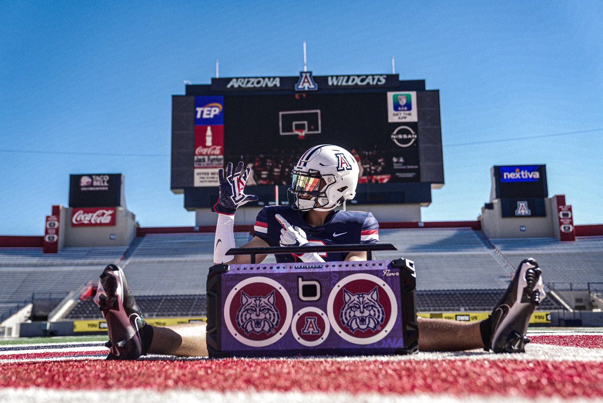 AMAZING visit today <a href="/ArizonaFBall/">Arizona Football</a> can’t wait for the spring game tomorrow! <a href="/Brettarce84/">brett</a> <a href="/CoachOmura/">Josh Omura</a> <a href="/BrandonHuffman/">Brandon Huffman</a> <a href="/ChadSimmons_/">ChadSimmons</a> <a href="/GregBiggins/">Greg Biggins</a> @SWiltfong247 <a href="/adamgorney/">Adam Gorney</a> <a href="/247Sports/">247Sports</a> @On3Recruits @On3sports <a href="/PrepRedzoneCA/">Prep Redzone California</a>