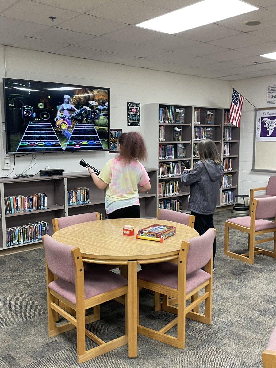 mrs_Lwright's tweet image. MS fun night was a hit! @HoldregeDusters