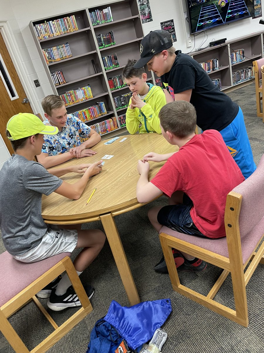 mrs_Lwright's tweet image. MS fun night was a hit! @HoldregeDusters